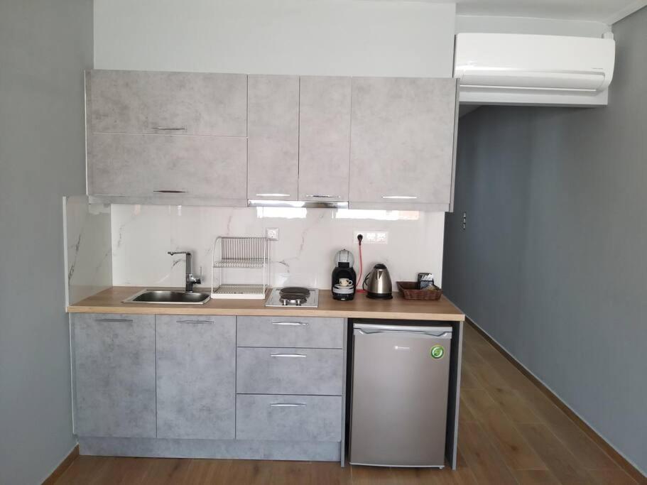 Ferienwohnung Urban House Aiolou Athen Exterior foto